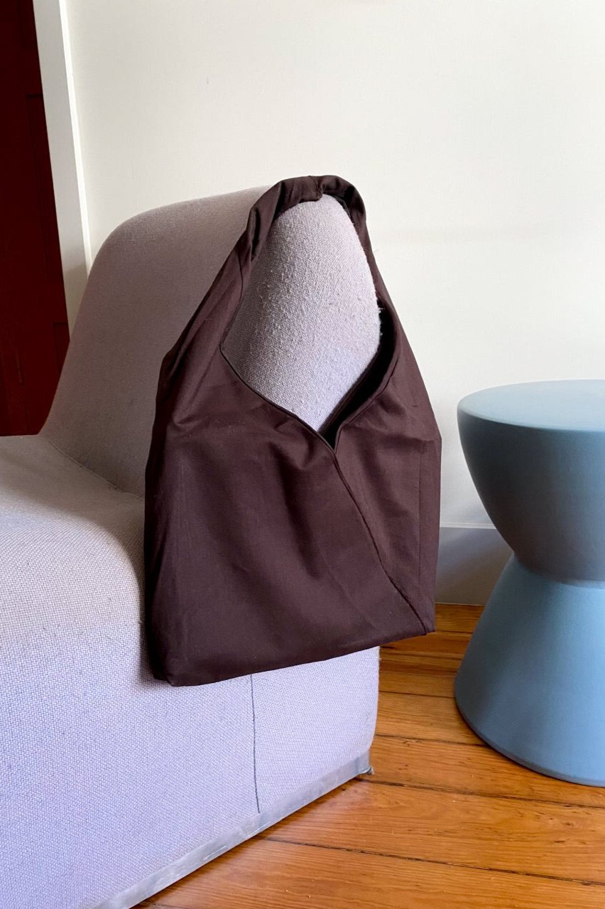 Shoulder bag - CHOCOLATE
