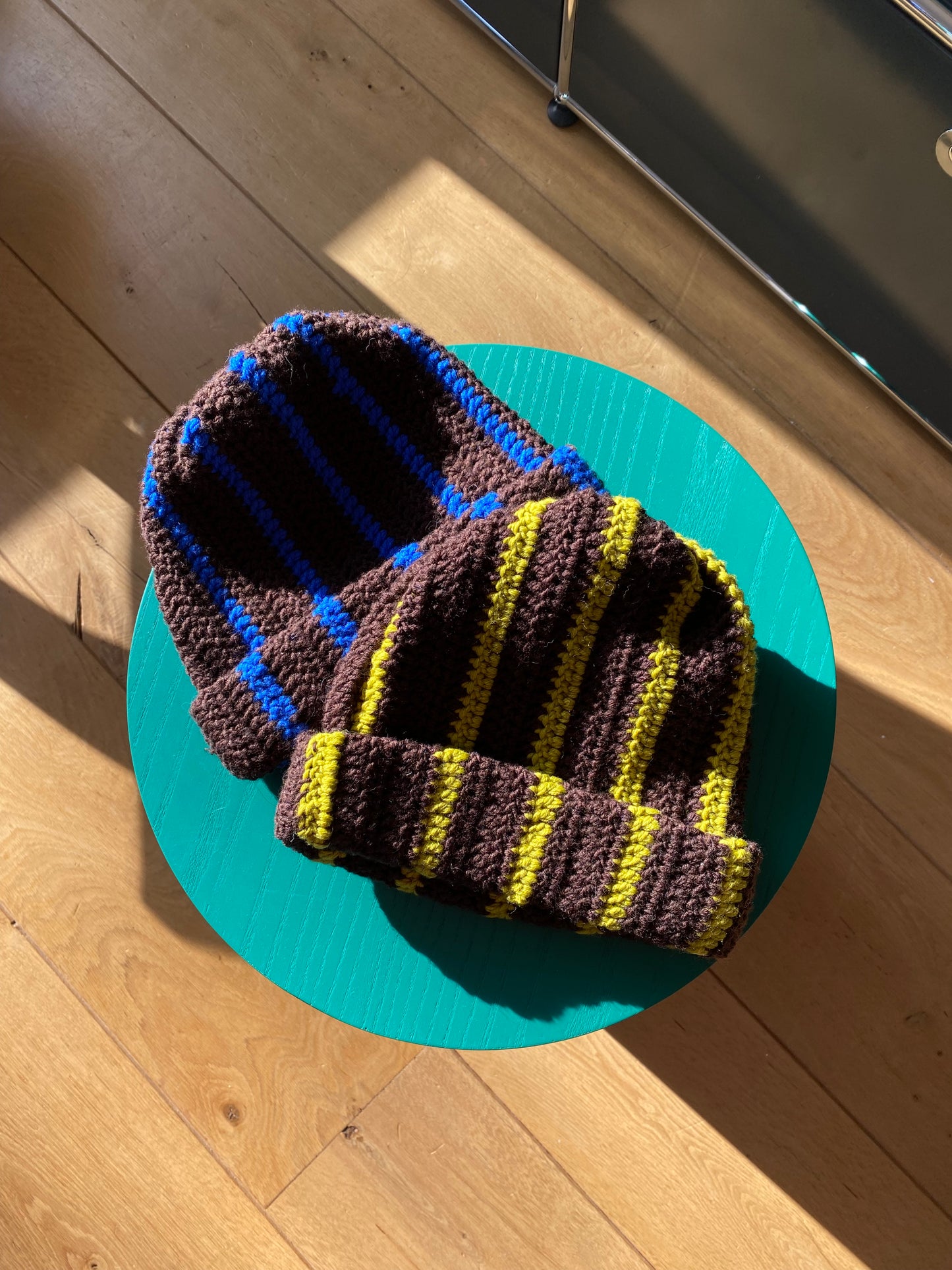 Wool beanie hat striped BROWN LIME