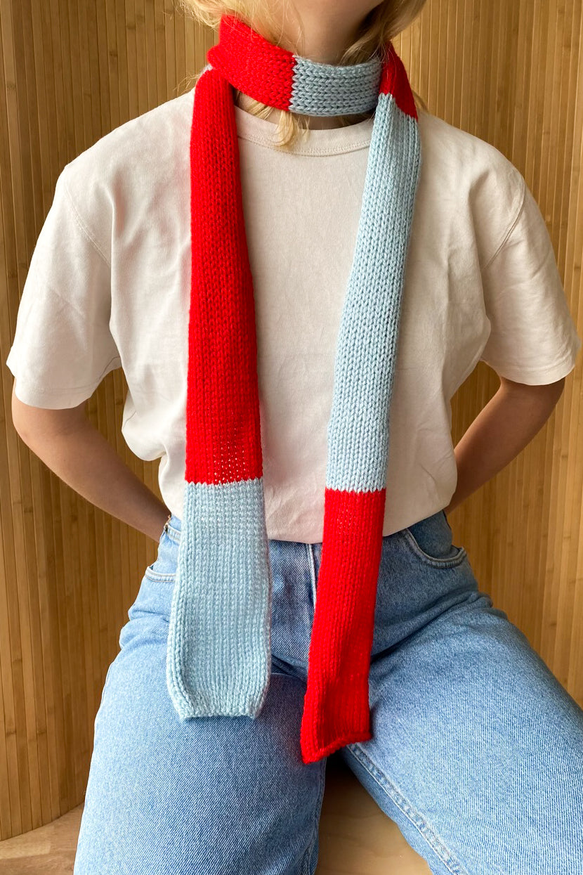Skinny roll scarf BABY BLUE & RED
