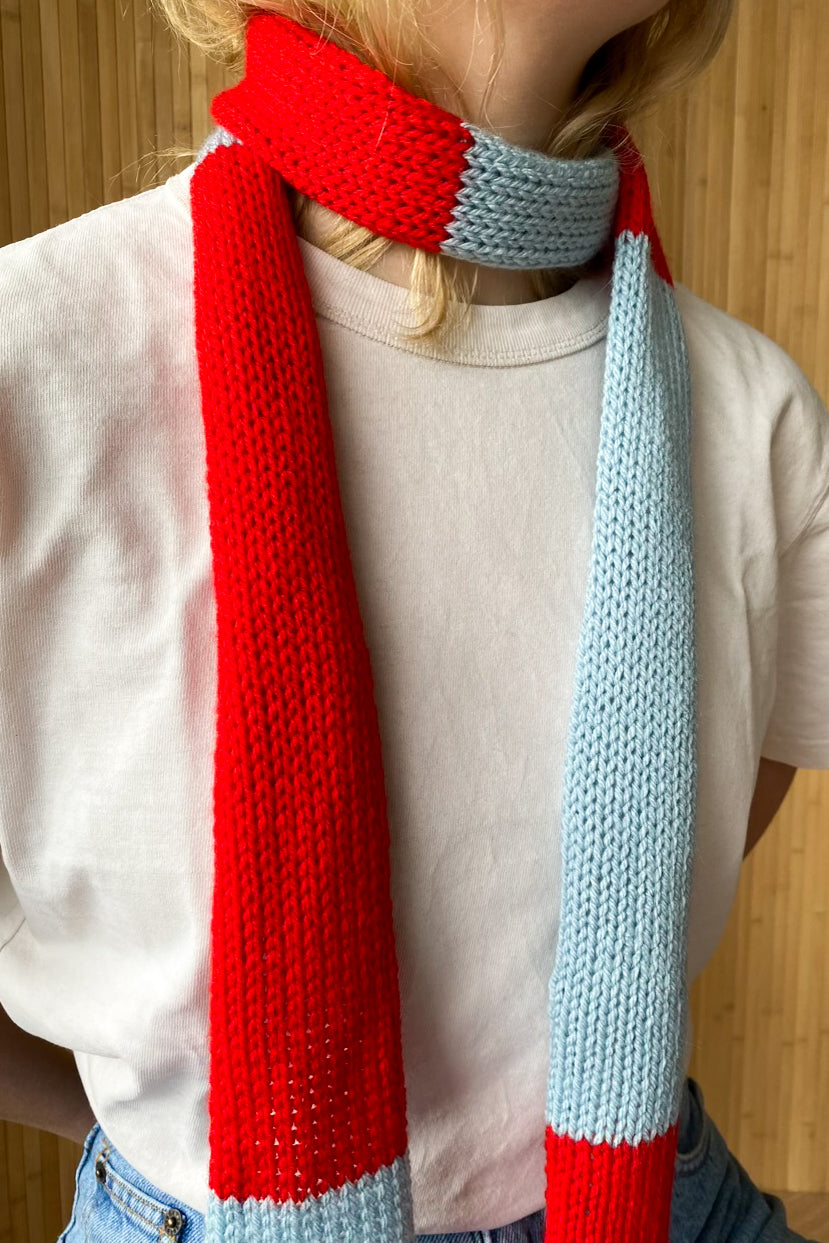Skinny roll scarf BABY BLUE & RED